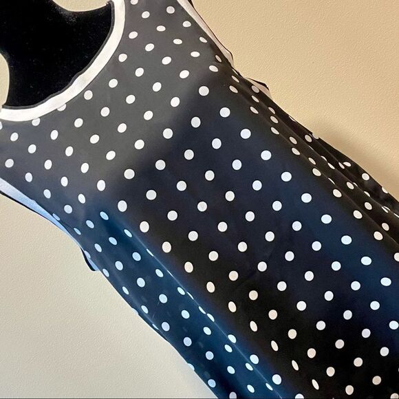 Vince Camuto Accented Sleeveless Polka Dot Top | S - Picture 1 of 15